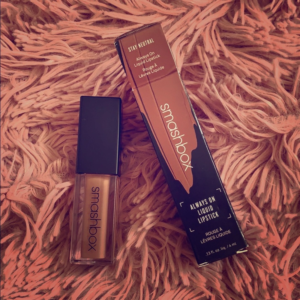 Smashbox Always On Liquid Lipstick in Stay Neutral